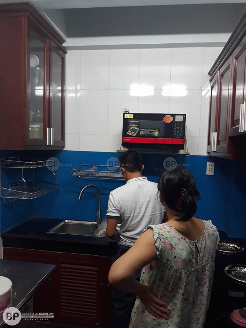 kính bếp, Lắp kính bếp tại 793 Phạm Văn Bách, HCM